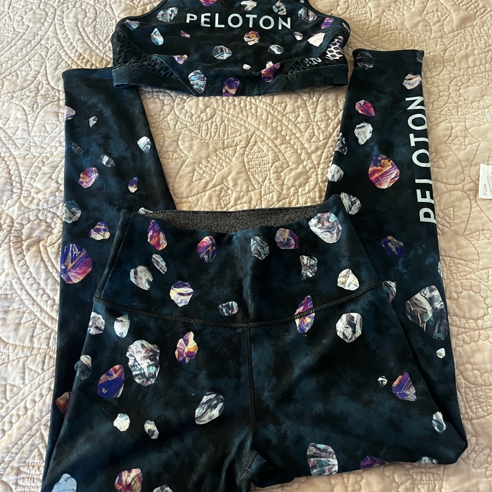 Peloton Black Gem Print Leggings and Sports Bra Set